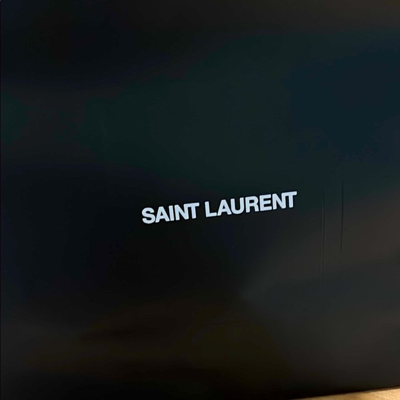 Authentic Yves Saint Laurent Beige Crossbody Mini Bag with Quilted Design - Picture 6 of 11